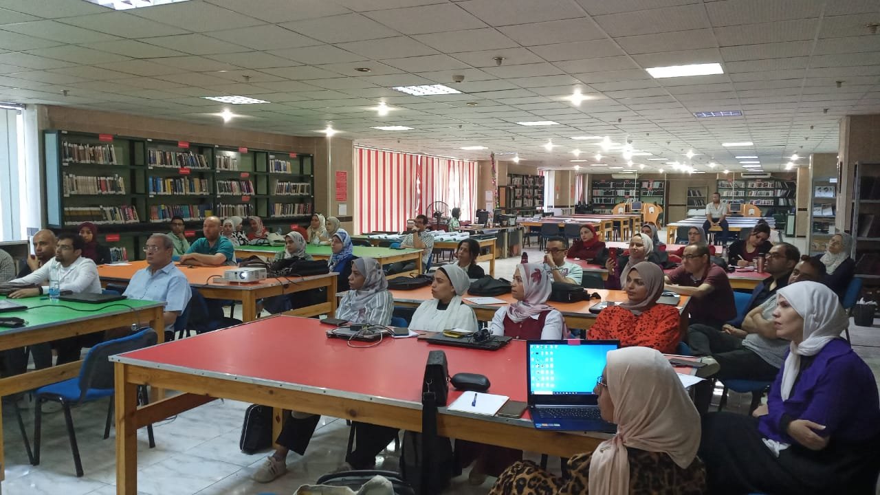 أكاديمية الجزيرة العليا تُطلق أول ورشة تدريبية لتفعيل “منصة جودة” بمعهد الحاسب العالي ونُظم المعلومات الإدارية