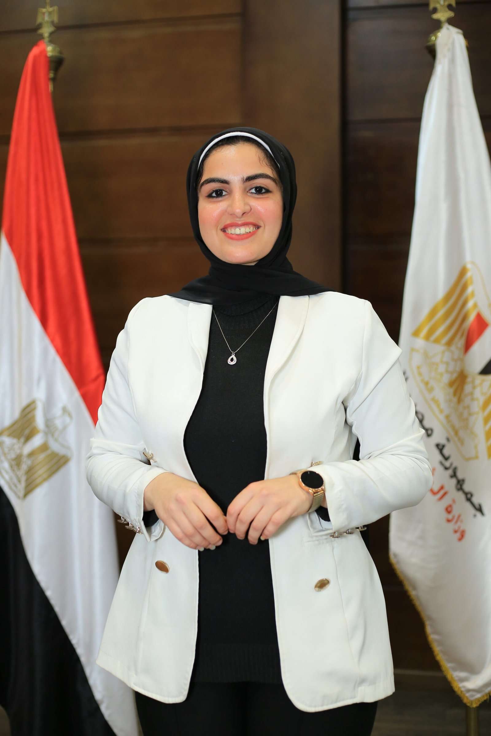 دنيا سعيد